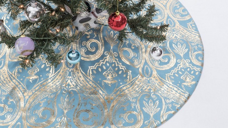 How to Sew a Christmas Tree Skirt
