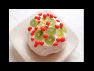 Pavlova Cake