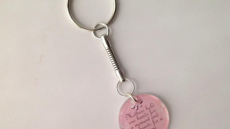 Make A Cute Key-Chain For Mom - DIY  - Guidecentral
