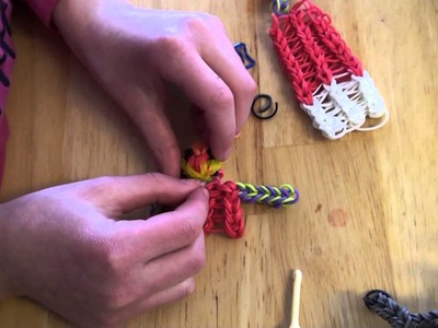 Rainbow Loom - Cool Kid Jacket. Head Attachment Tutorial