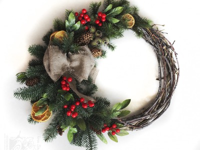 DIY Christmas decorations: How to make a Christmas wreath - DIY Christmas wreath tutorial