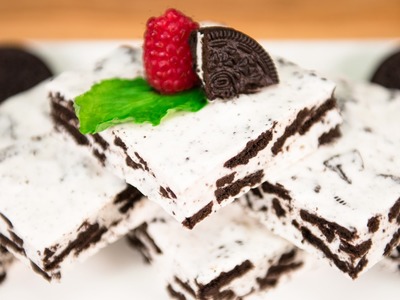 No Bake Oreo Marshmallow Bars (Cookies and Cream Bars) from Cookies Cupcakes and Cardio