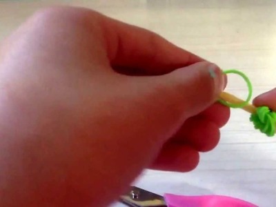 How to make a grasshopper figurine w.rainbow loom