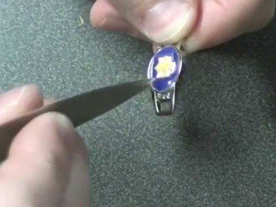 How to make a paracord bracelet charm