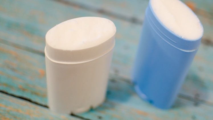 How To Make an Natural Powerful Deodorant - DIY Beauty Tutorial - Guidecentral