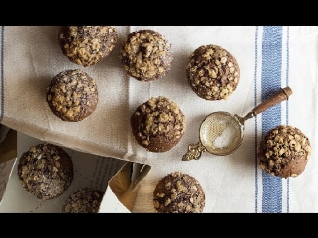 Healthy DIY ♥ Oat Banana Breakfast Muffin Recipe!