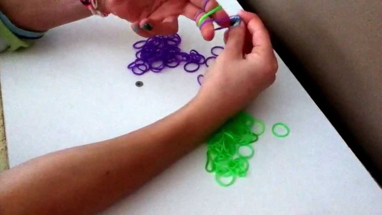 How to do the double fishtail rubber-band bracelet. (Without the loom)