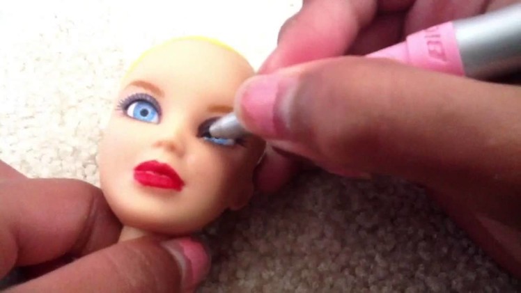 How to redo your dolls makeup