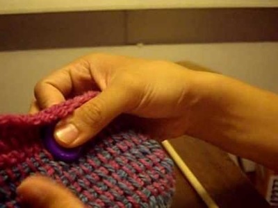 Tunisian Crochet: Sew the button
