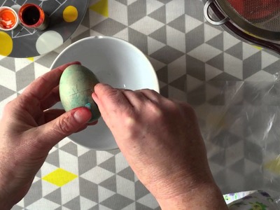 How to make marbled eggs - fun snacks! new improved video!