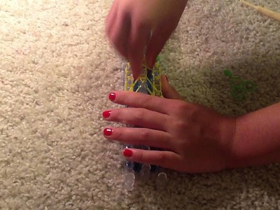 How to Make a Rainbow Loom Mermaid Tail Charm
