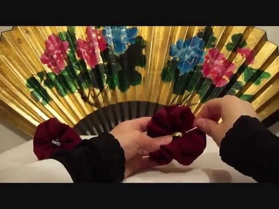 How to Make Gathered Fabric Flowers
