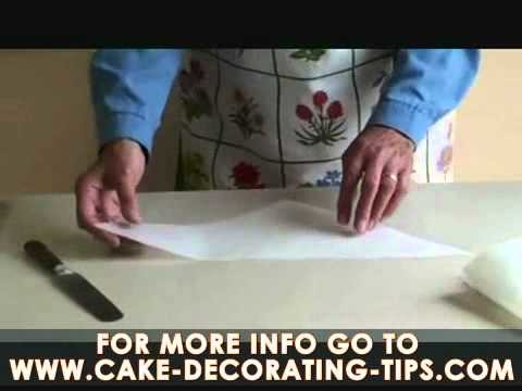 Pat s Cake Decorating Tips   How to make an icing bag