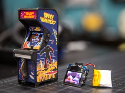 Show and Tell: Tiny Arcade Cabinet!