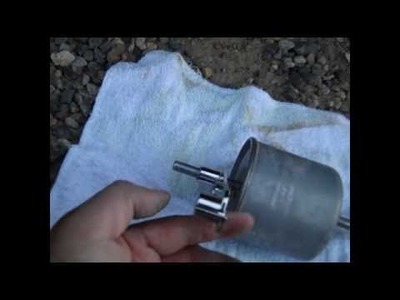 CHANGING FUEL FILTER ON A  1998 EXPEDITION 5.4L 4X4