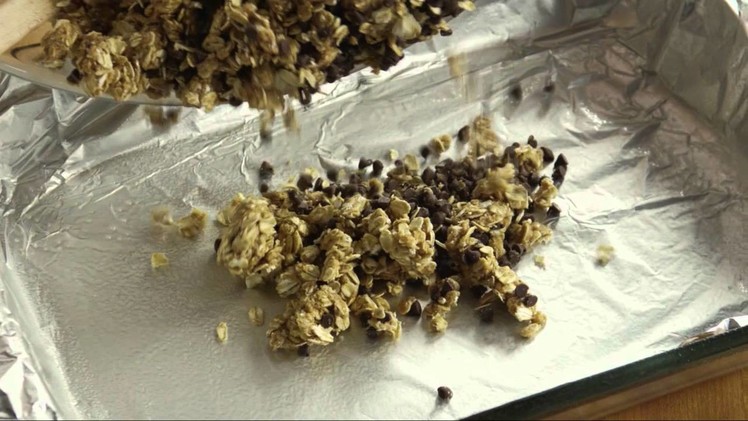 How to Make Chewy Granola Bars