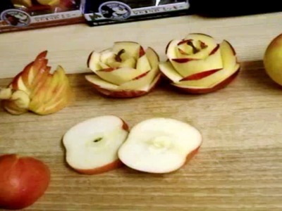 Art In Apples Show