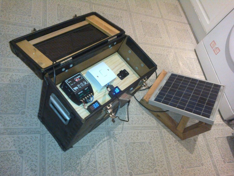 D.I.Y mini solar generator