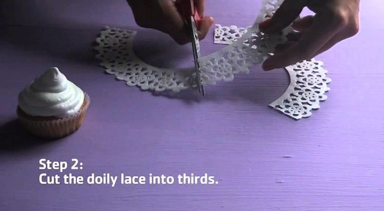 How to make doily cupcake wrappers