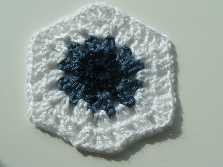 Granny stitch hexagon