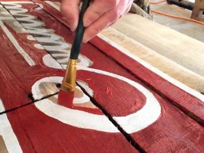 Making a decorative sign with pallet wood