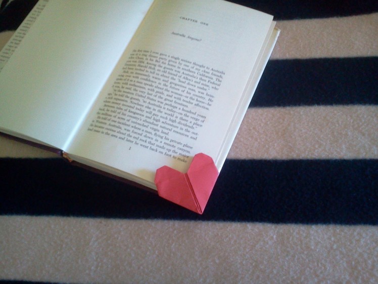 Valentine's origami heart bookmark - Corazon punto de libro
