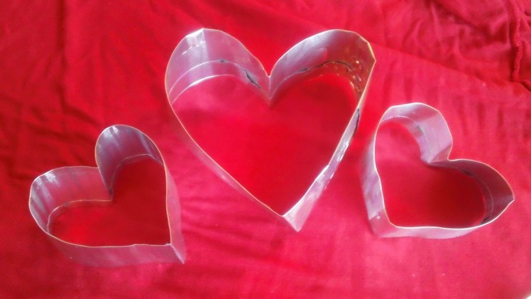 How to make a heart shaped cookie cutter.pancake shaper for Valentine's Day