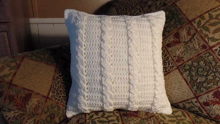 #Crochet Cable Stitch Throw Accent Pillow #TUTORIAL