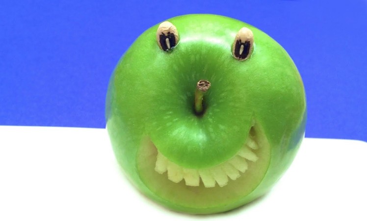 How to Make a Smiling Apple (HD)
