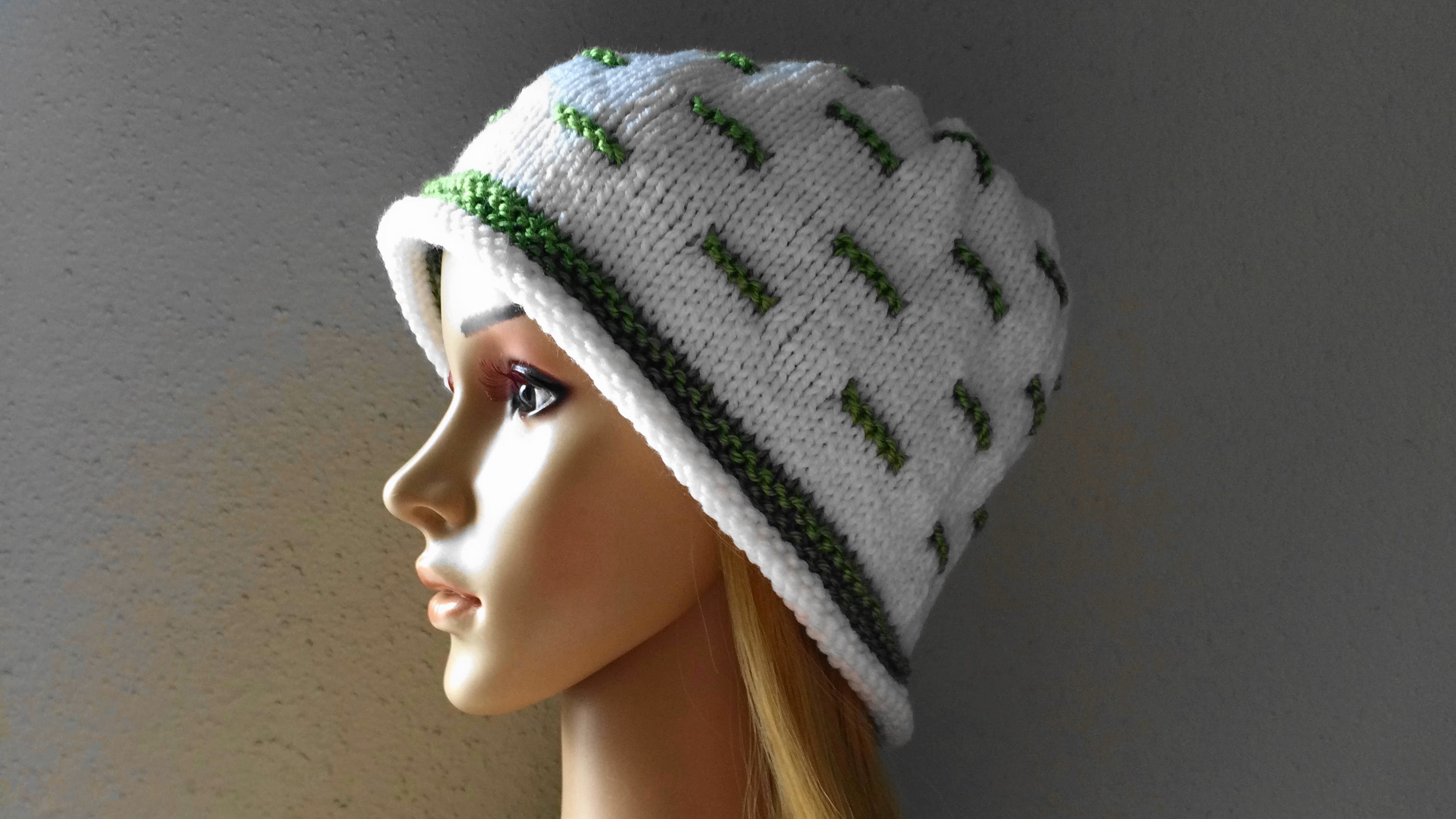 How To Knit A White And Green Hat, Lilu's Knitting Corner Video # 18