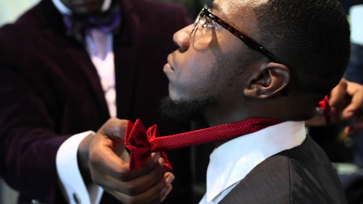 How to Put on Pre-Tied Bow Ties : Basic Bow Tie Tips