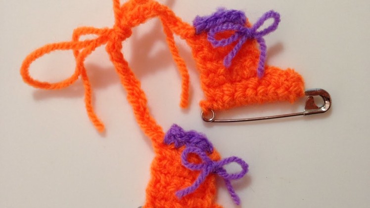 How To Make A Very Cute Crocheted Pair Of Ice Skates - DIY Crafts Tutorial - Guidecentral