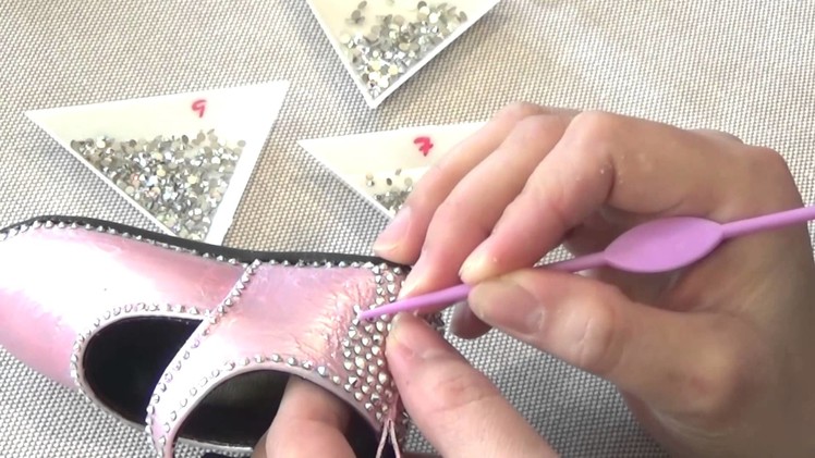 DIY: HOW TO STRAUSS BABY SHOES - DIY VIDEOS
