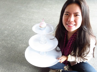 DIY Cupcake Stand or Cupcake Tower Tray