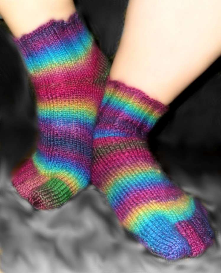 How to Loom Knit Toe Socks
