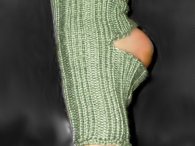 How To Loom Knit Yoga Socks