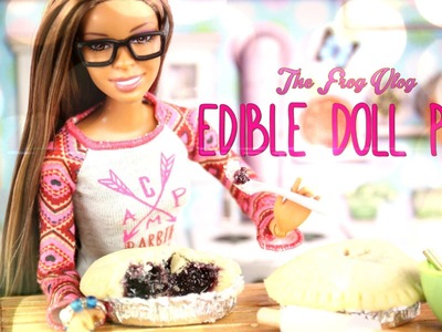 The Frog Vlog: Edible Doll Pies - Doll Crafts & Baking
