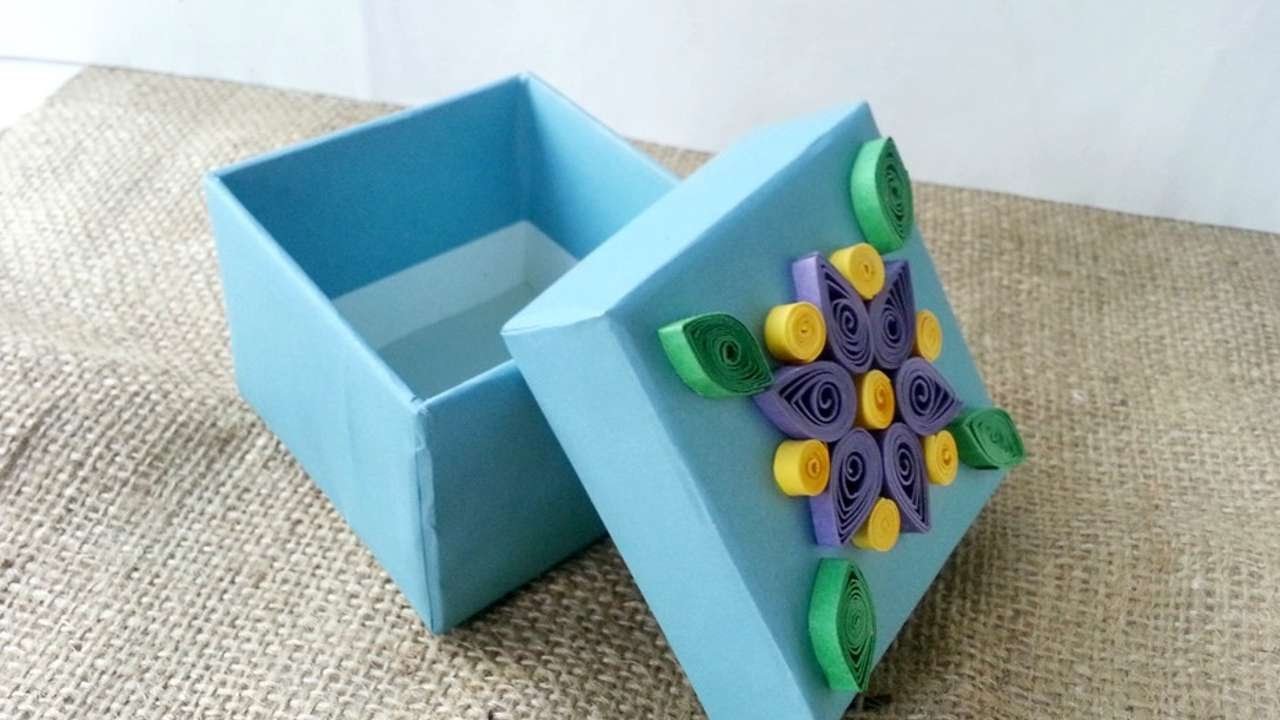How To Create A Quilled Decorative Gift Box - DIY Crafts Tutorial - Guidecentral