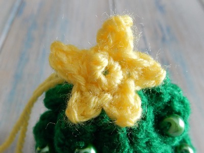 How to Crochet a Mini Star