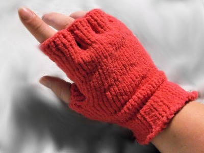 How to Loom Knit Half Finger Gloves