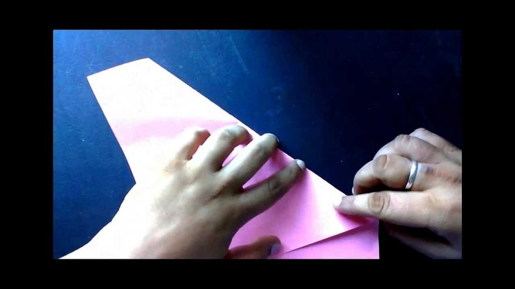 HOW TO MAKE A PERPENDICULAR LINE - MATHEMATICS AND ORIGAMI - VIDEO 1