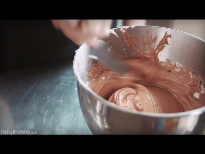 How to make Swiss Meringue Buttercream - The Boy Who Bakes