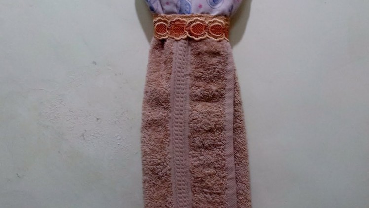 Make a Pretty Hand Towel Figure - DIY Home - Guidecentral
