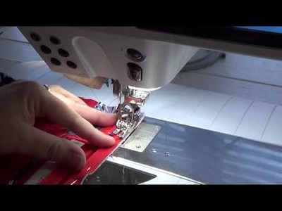 How to Add a Zipper with the BERNINA 880