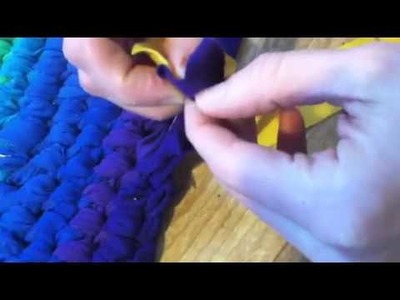 How to connect fabric strips for a toothbrush rug