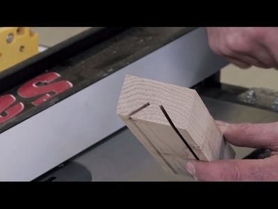 How To Make a V-Block on the Table Saw  |  Woodworkers Guild of America
