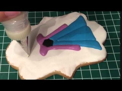 How to make Anna cookie from The Disney movie Frozen with Royal Icing