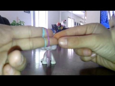 DIY how to make an lps bow with loom bands (easy)