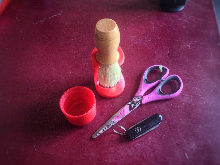 DIY Tutorial: How to make a travel shave brush holder