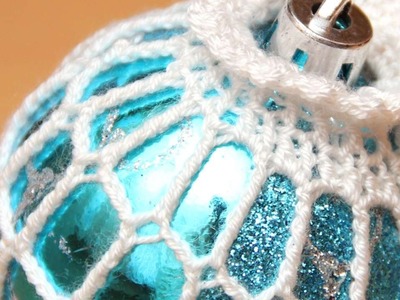 How To Crochet A Christmas Decoration - DIY Crafts Tutorial - Guidecentral